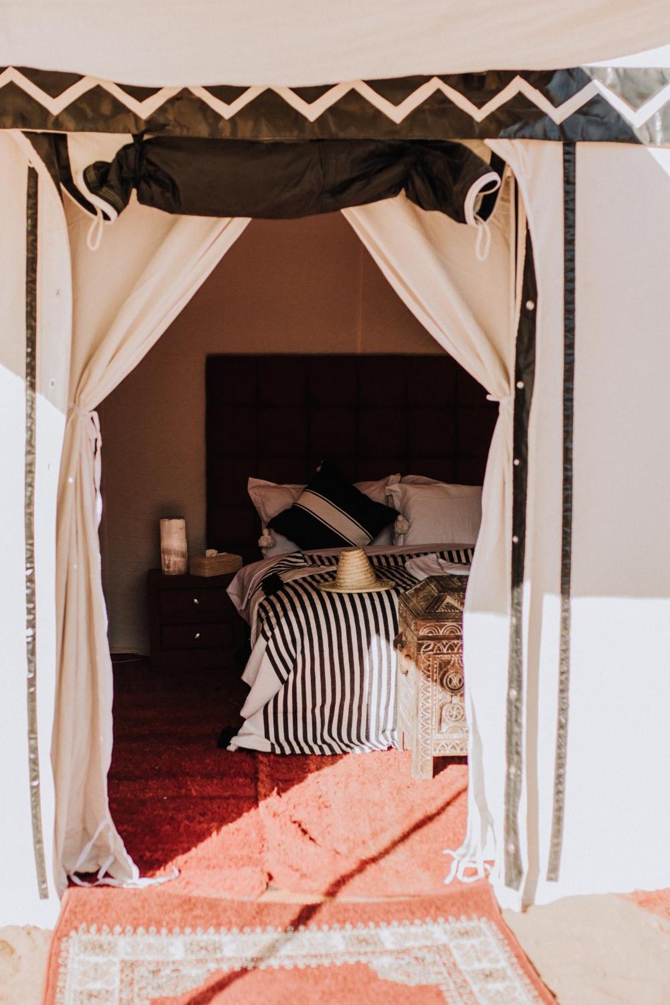 Desert Luxury Camp Erg Chigaga El Gouera Екстер'єр фото